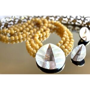 Vintage MOTHER OF‎ PEARL NECKLACE & EARRING SET